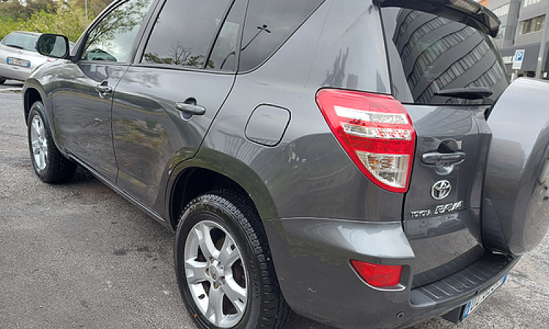 Toyota Rav4 2.2 D4D ...