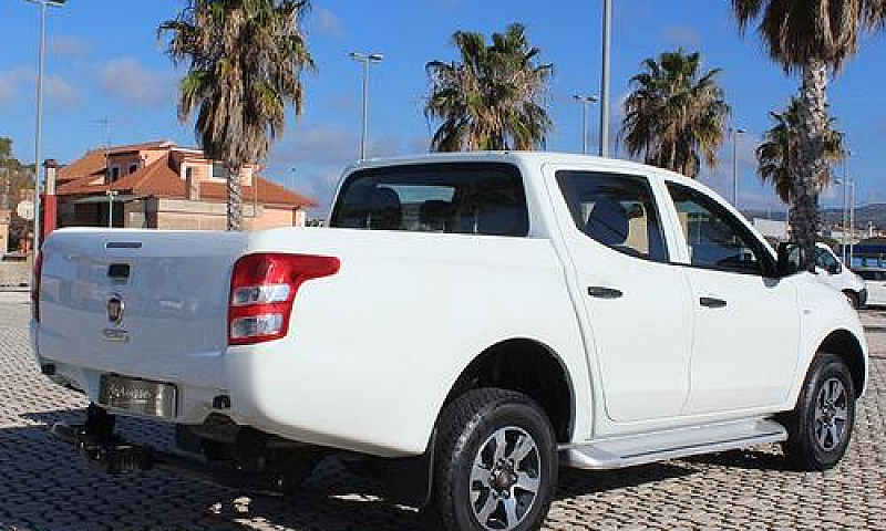 Fiat Fullback 2.4 15...
