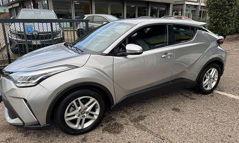 Toyota C-Hr 1.8 Hybr...