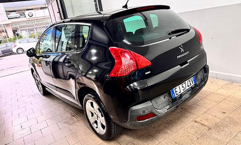 Peugeot 3008 1.6 Hdi...