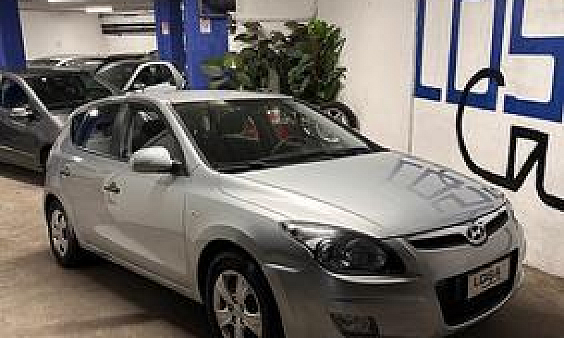 Hyundai I30 1.4 16V ...