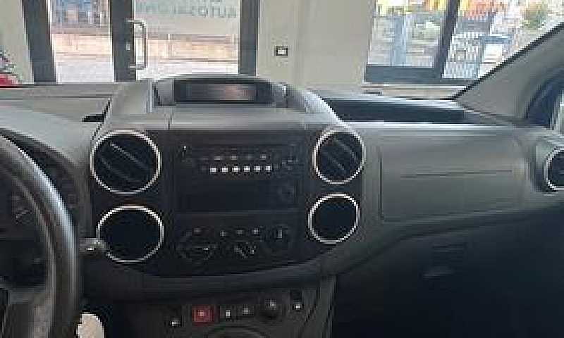 Peugeot Partner Tepe...