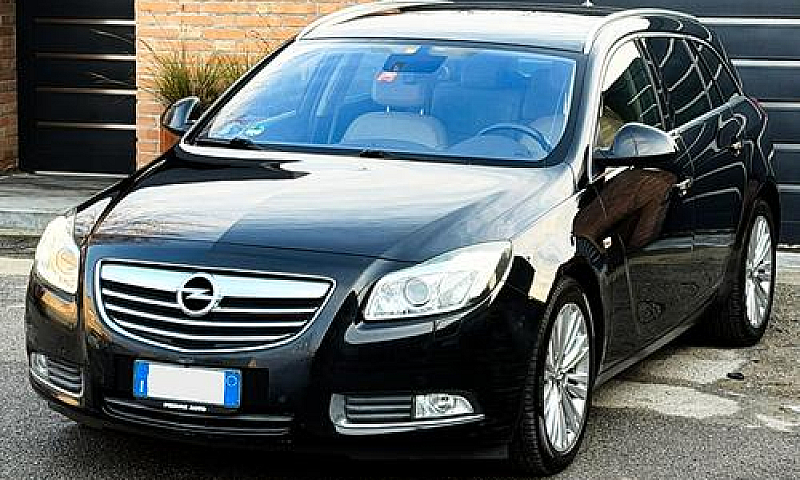 Opel Insignia 2.0Cdt...