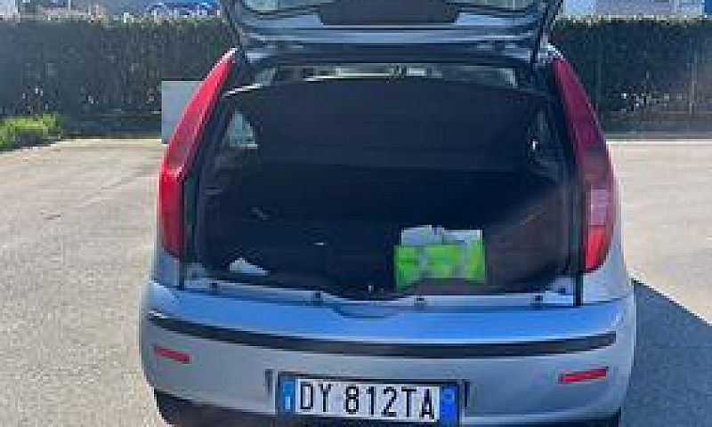 Fiat Punto Classic 1...