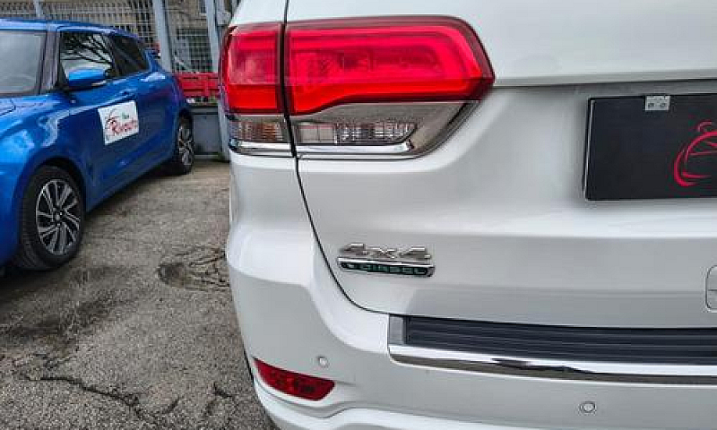 Jeep Grand Cherokee ...