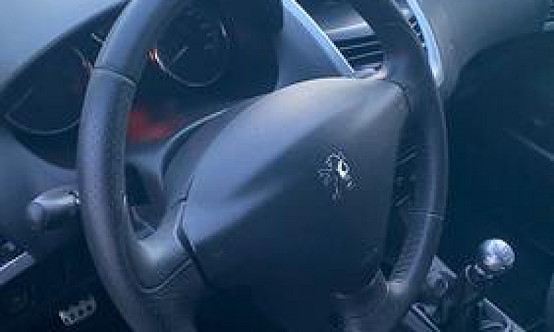 Peugeot 206 Plus 1.1...