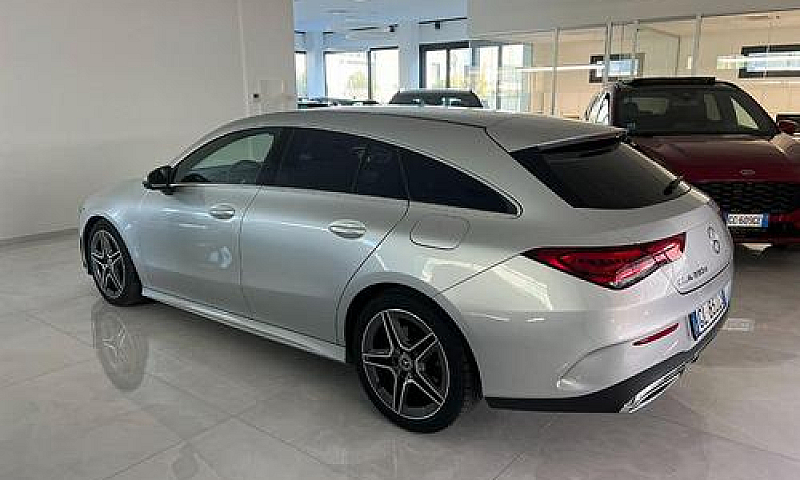 Mercedes-Benz Cla 22...