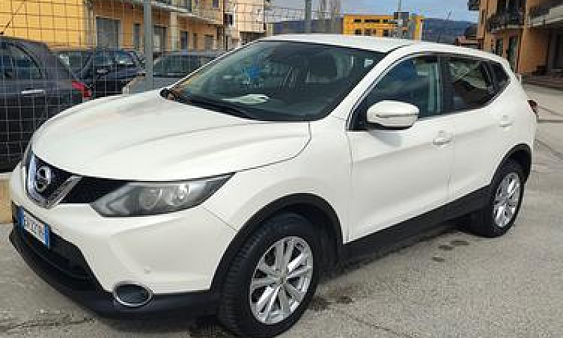 Nissan Qashqai 1.5 D...