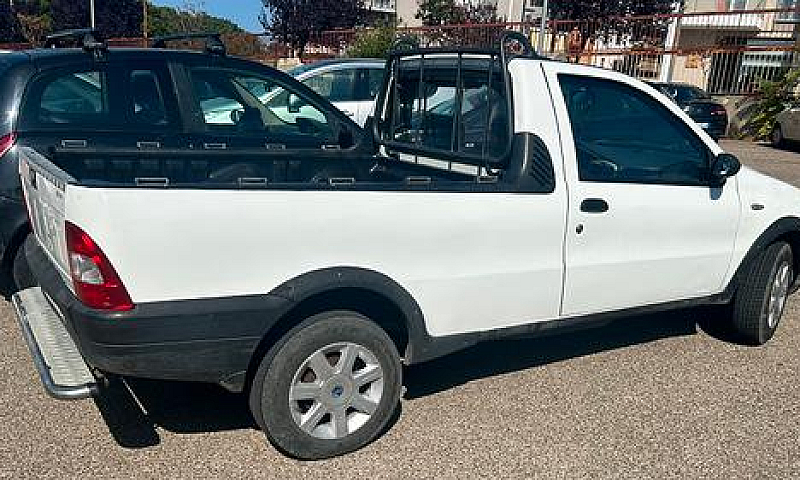 Fiat Strada 1.9 Jtd...