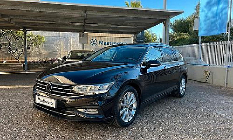 Volkswagen Passat Va...