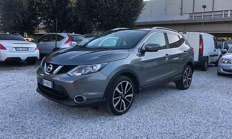 Nissan Qashqai Tekna...