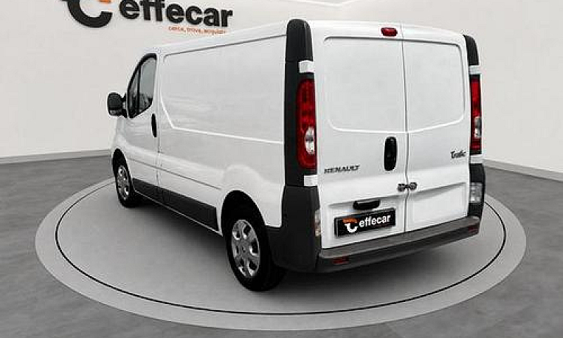 Renault Trafic T27 2...