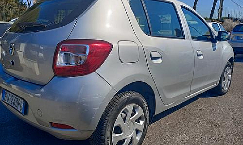 Dacia Sandero 1.2 Gp...