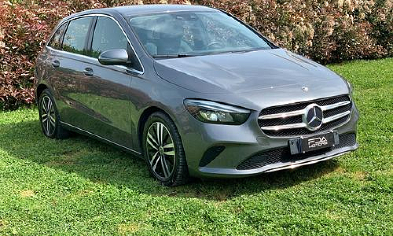 Mercedes-Benz B 180 ...