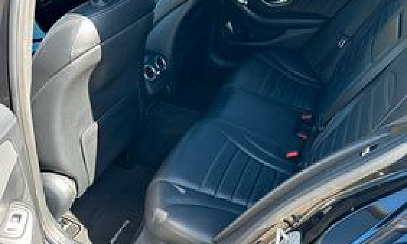 Mercedes Classe C...