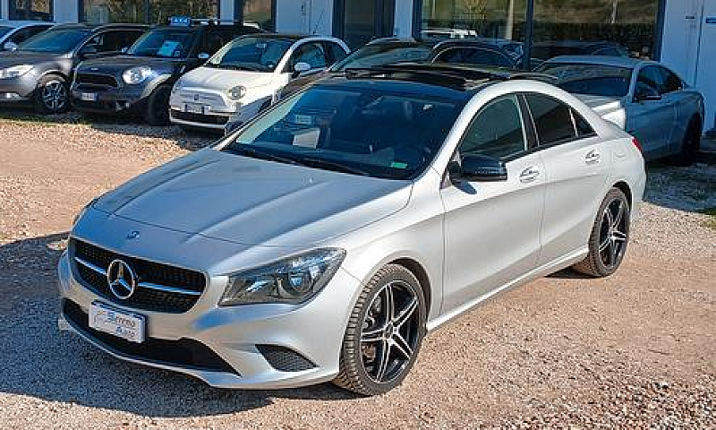 Mercedes-Benz Cla 18...