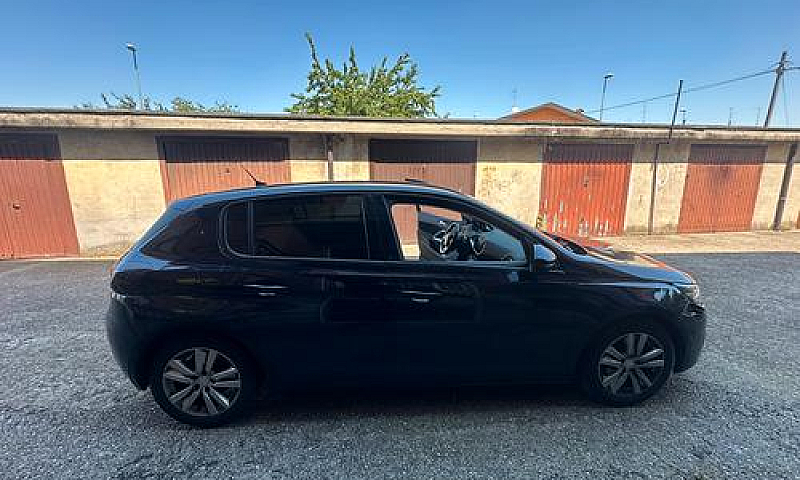 Peugeot 308 2020...