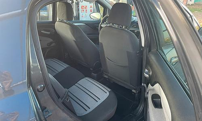 Fiat Grande Punto 1....