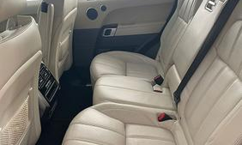 Range Rover Sport...
