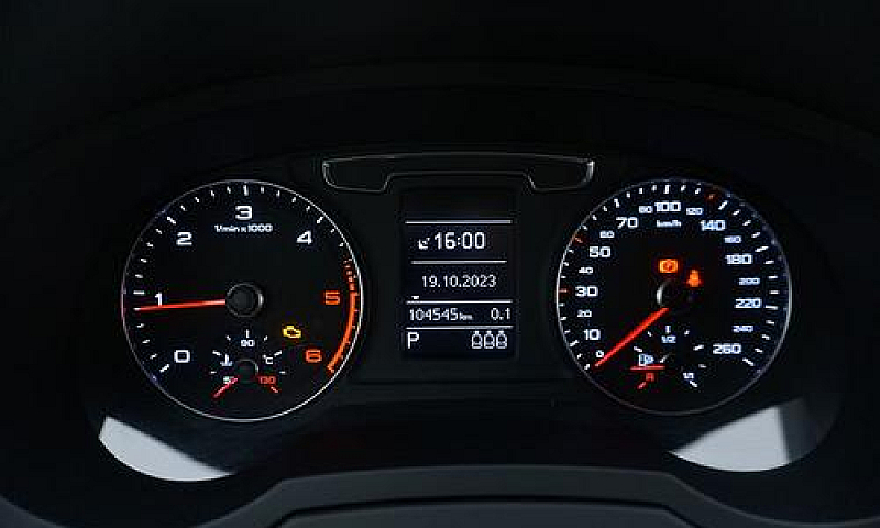 Audi Q3 Business S T...