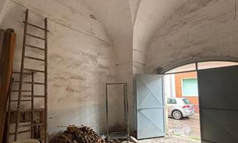 Casa Da Ristrutturar...