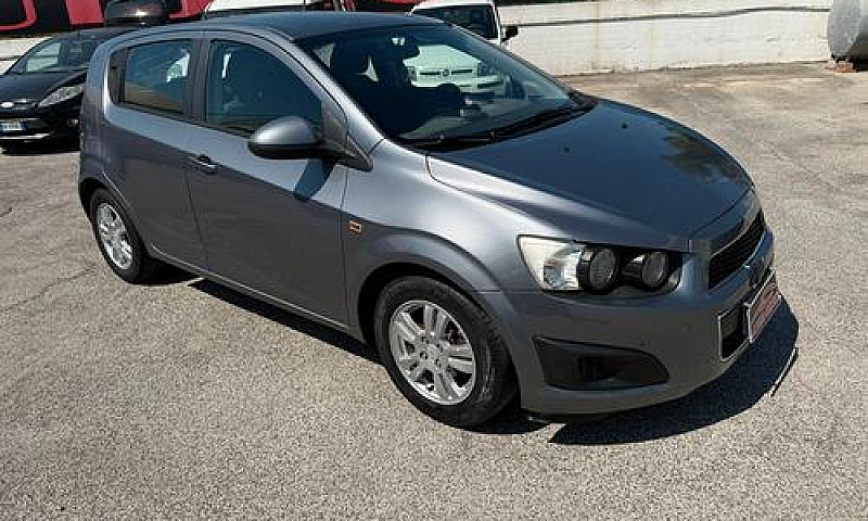 Chevrolet Aveo 1.2 8...