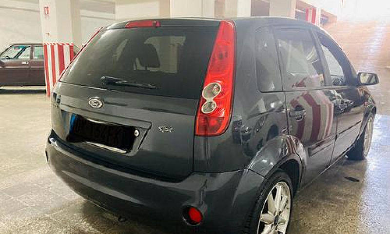 Ford Fiesta 1.2 - Id...