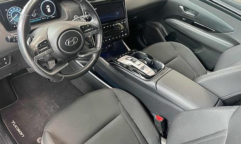 Hyundai Tucson 1.6 P...