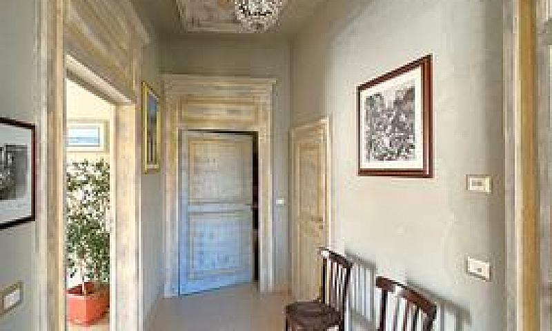 Via Umberto I-Appart...
