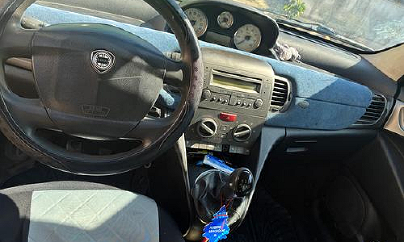 Lancia Ypsilon - 200...