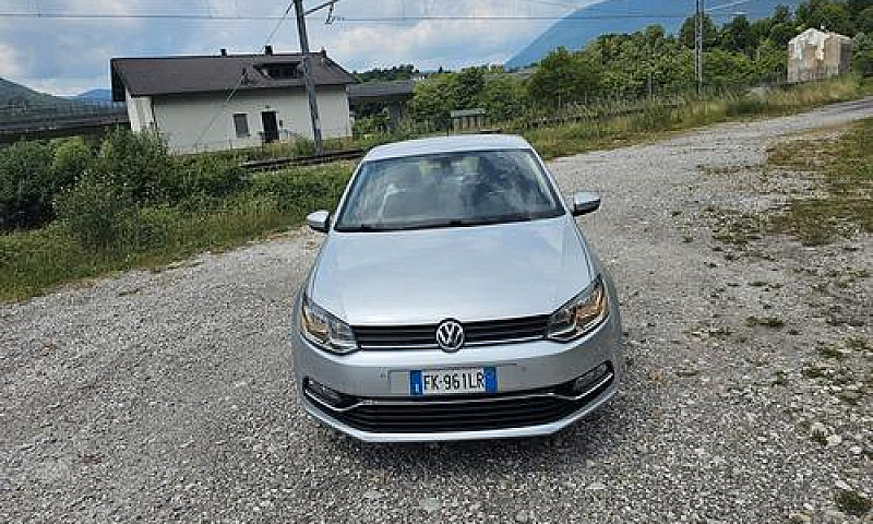 Volkswagen Polo Cros...