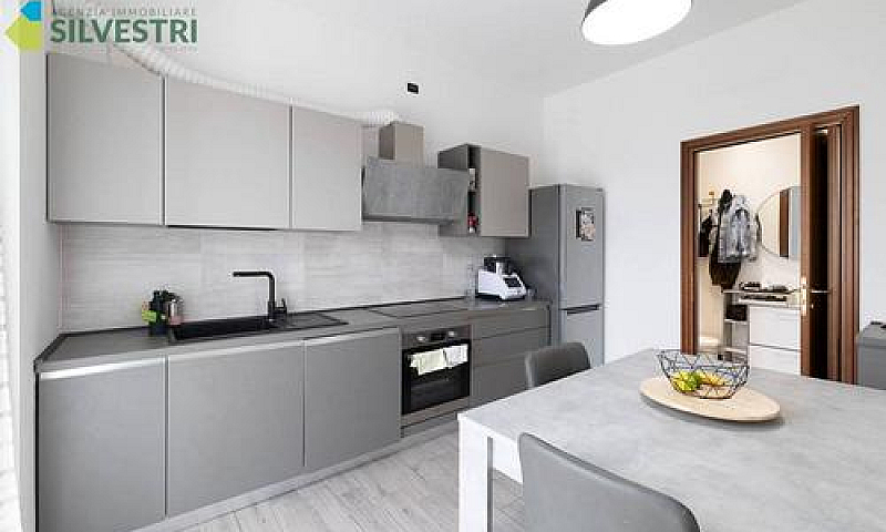 Appartamento Di 95 M...