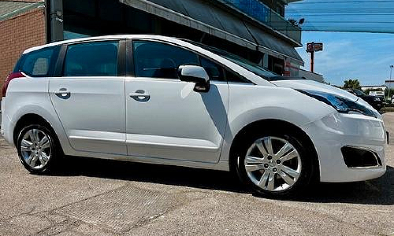 Peugeot 5008 1.6 Blu...