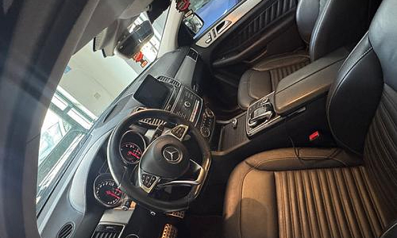 Mercedes-Benz Gle 35...