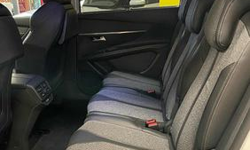 Peugeot 5008 Bluehdi...