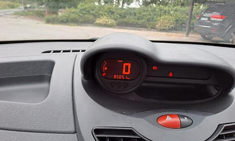 Renault Twingo 1.2 8...