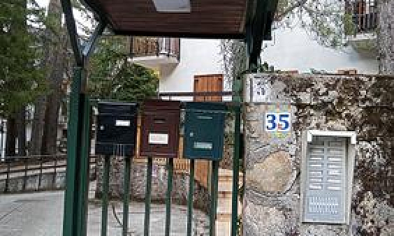 Ristrutturato A Nuov...
