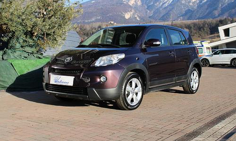Toyota Urban Cruiser...