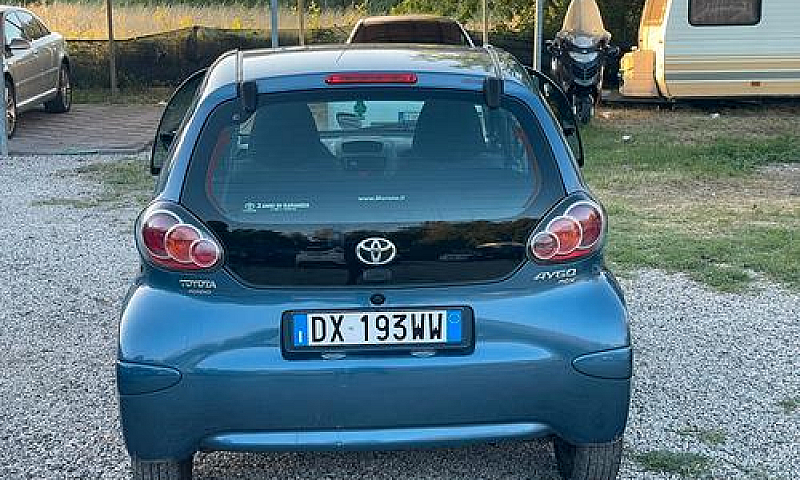 Toyota Aygo 1.0 Benz...