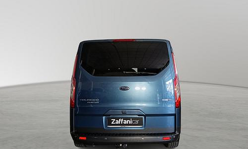 Ford Tourneo Custom ...