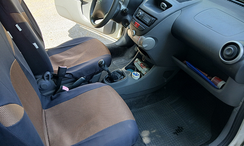 Peugeour 107 Benzina...