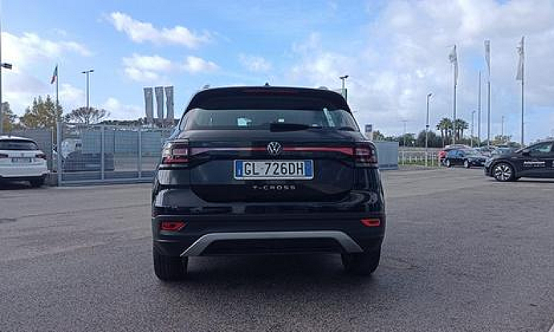 Volkswagen T-Cross 1...