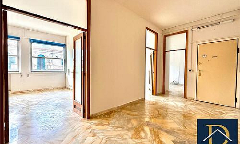 Ampio Appartamento V...
