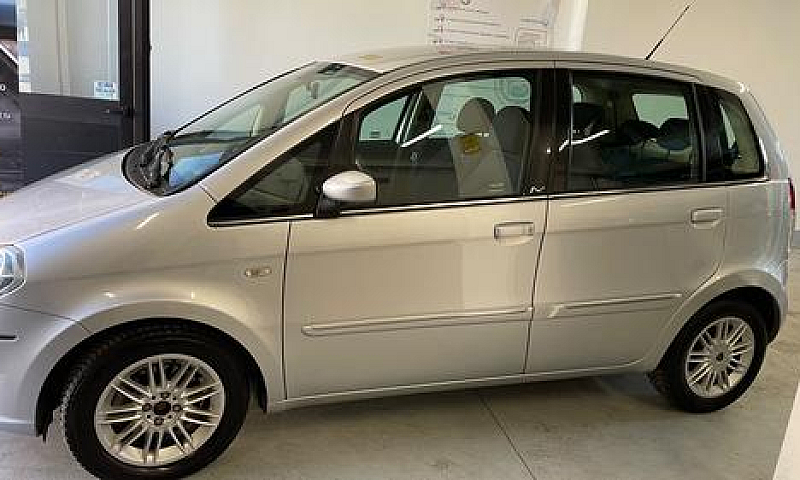 Lancia Musa 1.6 Mult...