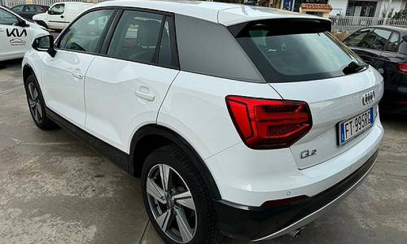 Audi Q2 30 Tdi S Lin...