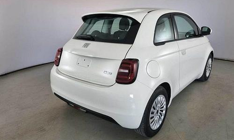 Fiat 500 Action Berl...
