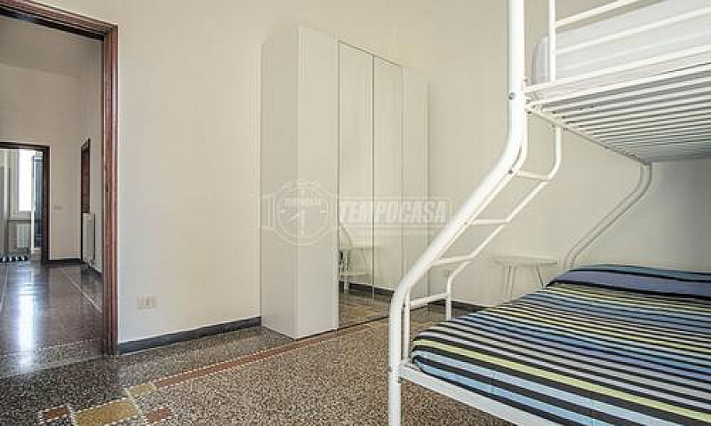 4 Locali In Centro L...