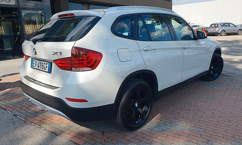Bmw X1 Sdrive18D 143...