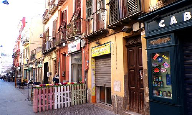 Cagliari Locale Comm...
