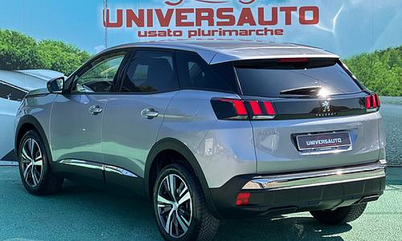 Peugeot 3008 1.5 Blu...